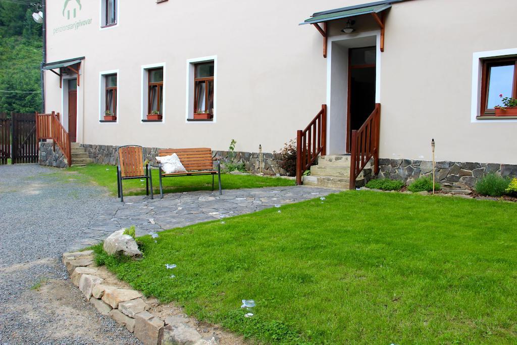 Penzion Stary Pivovar Křtiny Exteriör bild